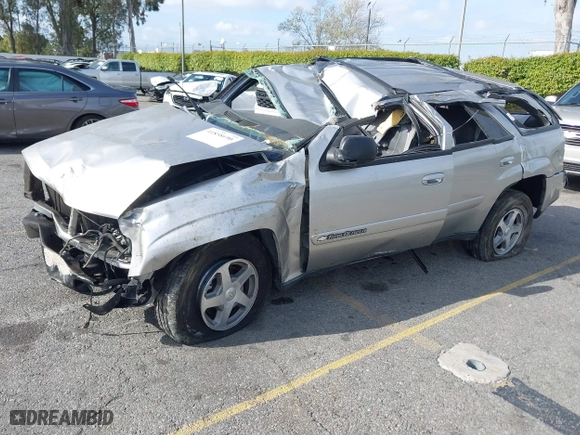 2004 Chevrolet TrailBlazer LT with VIN 1GNDS13S442417203, listed as a IAAI auction lot 41858690 with 98,983 mi miles. Bid and sale history available at carsss.com. Image 17.