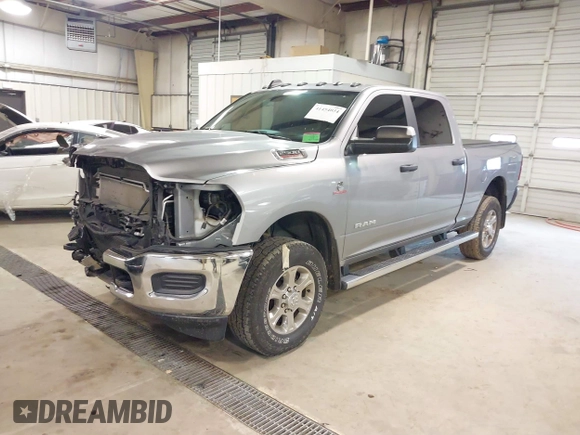 2022 Ram 2500 Big Horn with VIN 3C6UR5DL6NG404729, listed as a IAAI auction lot 41454034 with 44,212 mi miles. Bid and sale history available at carsss.com. Image 2.