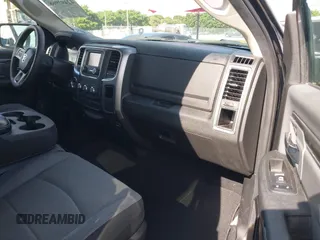 2022 Ram 1500 SLT z VIN 1C6RR6LG2NS249301, wystawiony jako IAAI lot #42492968 z przebiegiem 75 649 mil mil oraz . Historia ofert i sprzedaży dostępna na DreamBid. Obrazek 5.