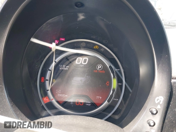 2016 FIAT 500e z VIN 3C3CFFGE7GT245962, wystawiony jako IAAI lot #42211026 z przebiegiem 55 620 mil mil oraz . Historia ofert i sprzedaży dostępna na DreamBid. Obrazek 15.