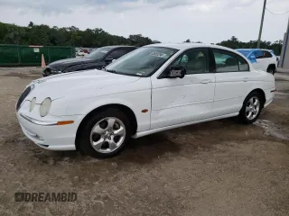 2000 Jaguar S-Type V6 z VIN SAJDA01C0YFL51640, wystawiony jako Copart lot #48708915 z przebiegiem 186 034 mil mil oraz Nie do naprawy • Non repairable. Historia ofert i sprzedaży dostępna na DreamBid. Obrazek 1.