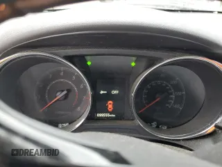 2021 Mitsubishi Outlander ES z VIN JA4APUAU7MU001874, wystawiony jako Copart lot #55825345 z przebiegiem 99 555 mil mil oraz Szkoda całkowita • Salvage title. Historia ofert i sprzedaży dostępna na DreamBid. Obrazek 9.