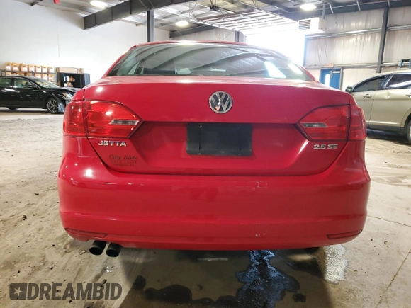 2013 Volkswagen Jetta SE with VIN 3VWDP7AJ7DM285969, listed as a Copart auction lot 58210145 with 158,271 mi miles and Salvage title. Bid and sale history available at DreamBid. Image 6.