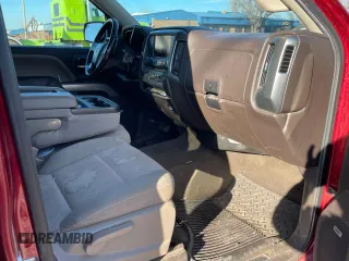 2018 Chevrolet Silverado 1500 LT with VIN 3GCUKRECXJG257926, listed as a Copart auction lot 52463635 with 272,996 mi miles and Clean Title. Bid and sale history available at carsss.com. Image 5.