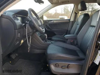 2022 Volkswagen Tiguan SE with VIN 3VV2B7AX9NM161783, listed as a Copart auction lot 88221975 with 0 mi miles and Non Repairable. Bid and sale history available at carsss.com. Image 7.