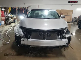 2015 Nissan Altima 2.5 S with VIN 1N4AL3AP7FN405850, listed as a Copart auction lot 49650035 with 69,752 mi miles and Salvage Title. Bid and sale history available at carsss.com. Image 5.