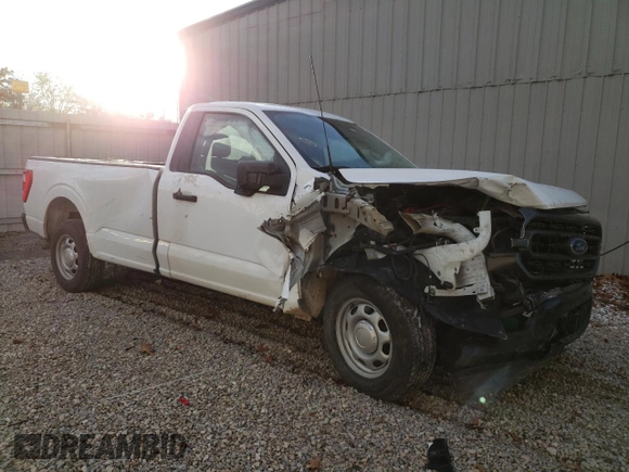 2022 Ford F-150 XL with VIN 1FTMF1CB5NKD27458, listed as a Copart auction lot 79008214 with 68,034 mi miles and Salvage Title. Bid and sale history available at carsss.com. Image 4.