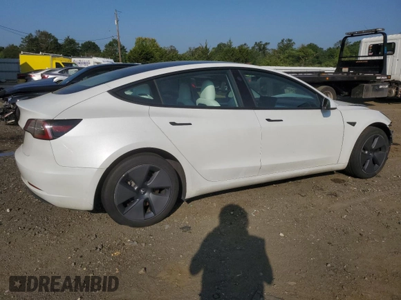 2023 Tesla Model 3 z VIN 5YJ3E1EA1PF564693, wystawiony jako Copart lot #68504674 z przebiegiem 25 183 mil mil oraz Szkoda całkowita • Salvage title. Historia ofert i sprzedaży dostępna na DreamBid. Obrazek 3.