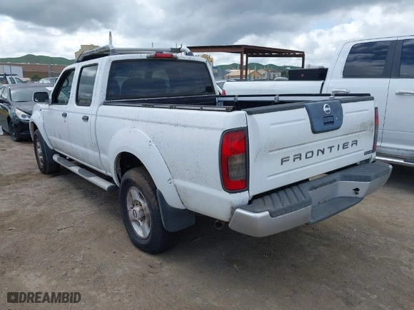 2002 Nissan Frontier 2WD SE with VIN 1N6ED29X82C347029, listed as a IAAI auction lot 41871703 with 275,909 mi miles. Bid and sale history available at carsss.com. Image 3.