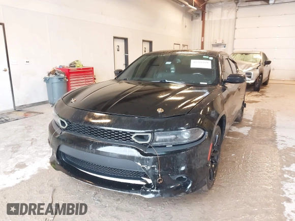 2015 Dodge Charger SXT z VIN 2C3CDXHG2FH741643, wystawiony jako IAAI lot #42321498 z przebiegiem 180 351 mil mil oraz . Historia ofert i sprzedaży dostępna na DreamBid. Obrazek 6.