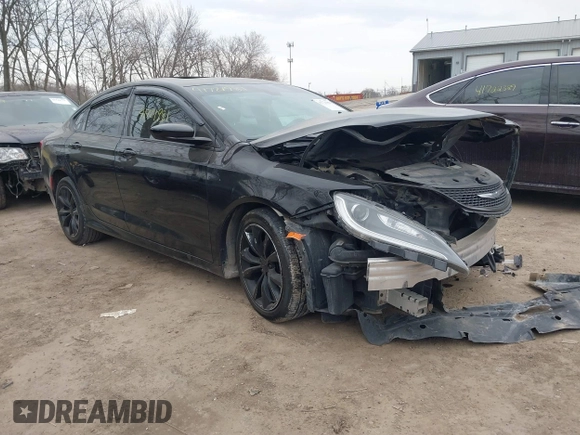 2015 Chrysler 200 S with VIN 1C3CCCBB7FN729956, listed as a IAAI auction lot 41721981 with 149,521 mi miles. Bid and sale history available at carsss.com. Image 1.