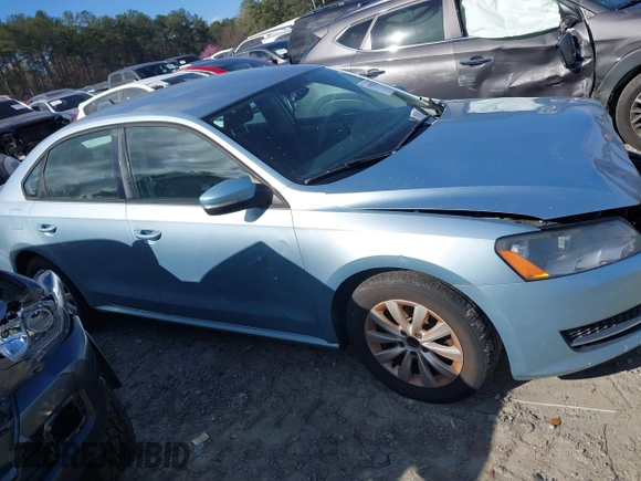 2012 Volkswagen Passat S w/Appearance with VIN 1VWAP7A39CC103581, listed as a IAAI auction lot 41837612 with 190,125 mi miles. Bid and sale history available at carsss.com. Image 13.