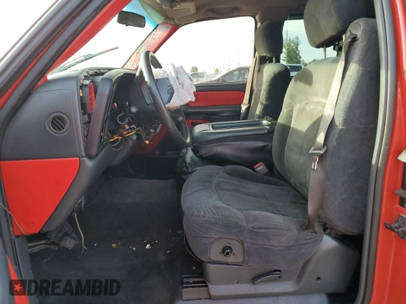 2000 Chevrolet Silverado 1500 with VIN 2GCEC19W1Y1363174, listed as a Copart auction lot 72973024 with Not Provided miles and Salvage Title. Bid and sale history available at DreamBid. Image 7.