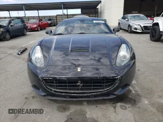 2010 Ferrari California z VIN ZFF65LJA4A0168991, wystawiony jako Copart lot #66459973 z przebiegiem 45 378 mil mil oraz . Historia ofert i sprzedaży dostępna na DreamBid. Obrazek 5.