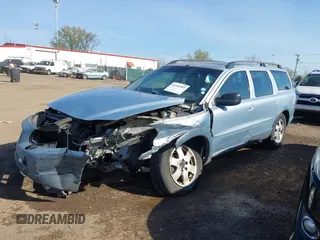 2001 Volvo V70 with VIN YV1SZ58D511026084, listed as a IAAI auction lot 42105983 with 361,165 mi miles and . Bid and sale history available at DreamBid. Image 2.