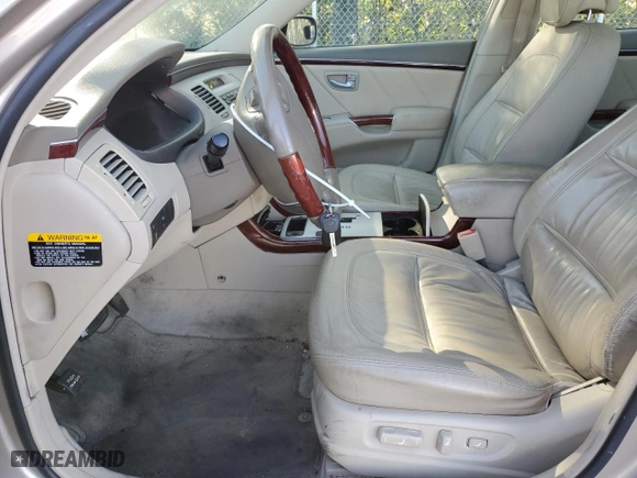 2006 Hyundai Azera SE with VIN KMHFC46F36A049549, listed as a Copart auction lot 75206174 with 82,617 mi miles and Salvage Title. Bid and sale history available at carsss.com. Image 7.