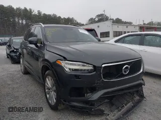 2016 Volvo XC90 T6 Momentum with VIN YV4A22PK4G1040276, listed as a IAAI auction lot 41613390 with 117,190 mi miles. Bid and sale history available at carsss.com. Image 1.