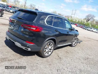 2020 BMW X5 xDrive40i with VIN 5UXCR6C03L9B42670, listed as a IAAI auction lot 41977126 with Not provided miles and . Bid and sale history available at DreamBid. Image 4.
