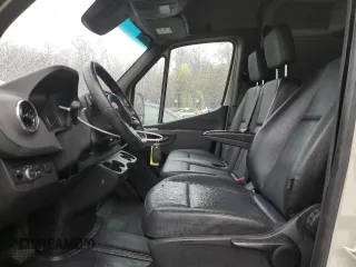 2021 Mercedes-Benz Sprinter with VIN W1Y4EDHY9MT066910, listed as a Copart auction lot 43480915 with 53,109 mi miles and Clean Title. Bid and sale history available at DreamBid. Image 7.