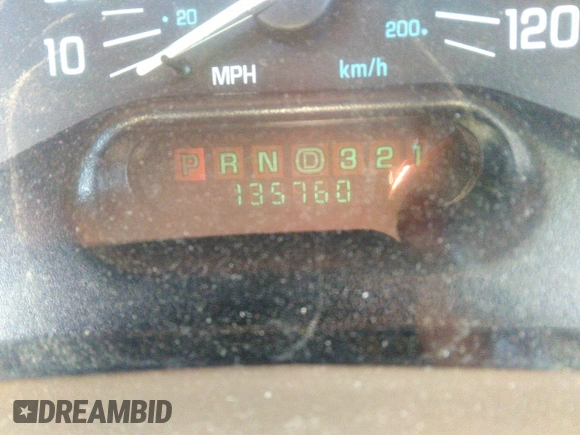 1998 Buick Century Limited with VIN 2G4WY52M6W1592612, listed as a IAAI auction lot 41791788 with 135,760 mi miles. Bid and sale history available at carsss.com. Image 7.