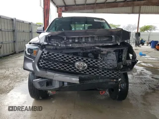 2018 Toyota Tundra 2WD SR with VIN 5TFRM5F16JX123416, listed as a Copart auction lot 72626204 with 135,398 mi miles and Non Repairable. Bid and sale history available at carsss.com. Image 5.
