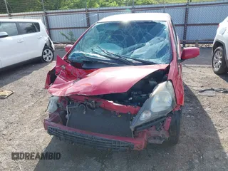 2013 Honda Fit Sport z VIN JHMGE8H51DC080183, wystawiony jako IAAI lot #42178982 z przebiegiem 174 133 mil mil oraz . Historia ofert i sprzedaży dostępna na DreamBid. Obrazek 12.