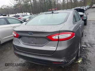 2013 Ford Fusion SE with VIN 3FA6P0HR3DR317713, listed as a IAAI auction lot 41825824 with 140,727 mi miles. Bid and sale history available at carsss.com. Image 16.