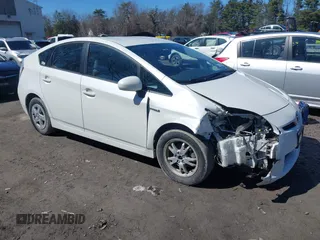 2010 Toyota Prius II with VIN JTDKN3DU3A0138853, listed as a IAAI auction lot 41847622 with 171,773 mi miles. Bid and sale history available at carsss.com. Image 1.