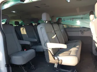 2017 Ford Transit XL z VIN 1FBZX2ZM6HKB15369, wystawiony jako IAAI lot #41422736 z przebiegiem 159 105 mil mil oraz . Historia ofert i sprzedaży dostępna na DreamBid. Obrazek 8.