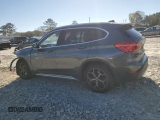 2018 BMW X1 xDrive28i with VIN WBXHT3C34J5K30584, listed as a Copart auction lot 44604363 with 42,208 mi miles. Bid and sale history available at carsss.com. Image 2.