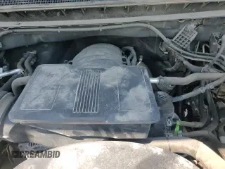 2021 Chevrolet Silverado 2500HD LTZ z VIN 1GC4YPE71MF188359, wystawiony jako Copart lot #69522045 z przebiegiem 49 224 mil mil oraz Szkoda całkowita • Salvage title. Historia ofert i sprzedaży dostępna na DreamBid. Obrazek 13.