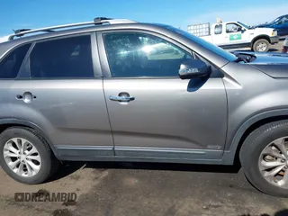 2014 Kia Sorento EX with VIN 5XYKUDA79EG445841, listed as a IAAI auction lot 41636646 with 79,089 mi miles. Bid and sale history available at carsss.com. Image 14.