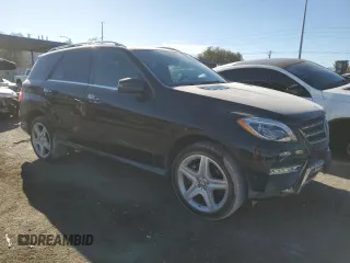 2015 Mercedes-Benz M 400 with VIN 4JGDA5GB2FA486716, listed as a Copart auction lot 88552985 with 18,254 mi miles and Salvage Title. Bid and sale history available at DreamBid. Image 4.