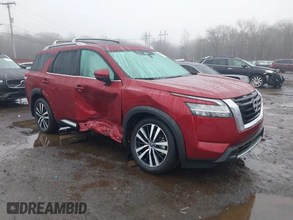2024 Nissan Pathfinder Platinum z VIN 5N1DR3DJ1RC275508, wystawiony jako IAAI lot #41566678 z przebiegiem 5 326 mil mil oraz . Historia ofert i sprzedaży dostępna na DreamBid. Obrazek 1.