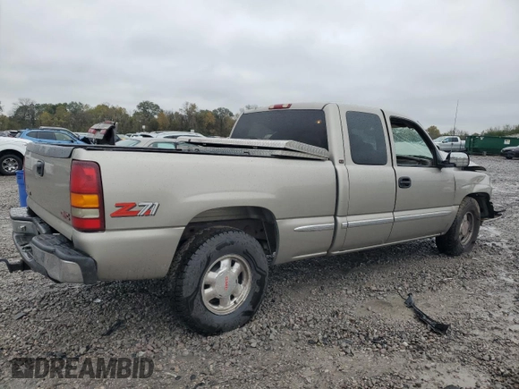 1999 GMC New Sierra 1500 SLE with VIN 1GTEK19T2XE552146, listed as a Copart auction lot 81512644 with 194,272 mi miles and Salvage Title. Bid and sale history available at carsss.com. Image 3.