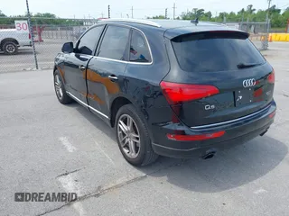 2016 Audi Q5 Premium Plus with VIN WA1L2AFP6GA027221, listed as a IAAI auction lot 42052002 with 90,813 mi miles. Bid and sale history available at carsss.com. Image 3.