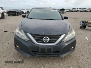 2016 Nissan Altima SV with VIN 1N4AL3AP2GC133754, listed as a Copart auction lot 53174985 with 81,405 mi miles and Salvage Title. Bid and sale history available at carsss.com. Image 5.