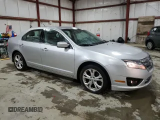 2012 Ford Fusion SE z VIN 3FAHP0HA5CR371175, wystawiony jako Copart lot #52073675 z przebiegiem 135 813 mil mil oraz Czysty tytuł • Clean title. Historia ofert i sprzedaży dostępna na DreamBid. Obrazek 4.
