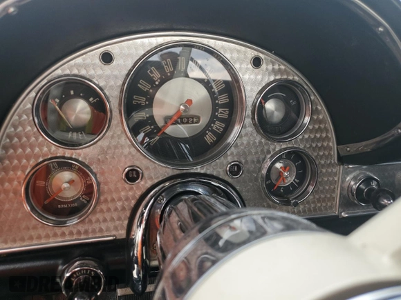 1957 Ford Thunderbird with VIN D7FH241317, listed as a Copart auction lot 78263654 with 92,102 mi miles and Salvage Title. Bid and sale history available at DreamBid. Image 9.