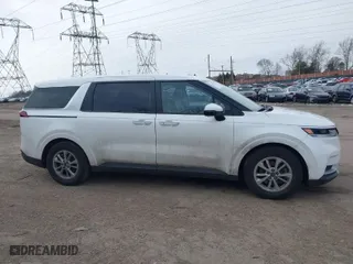 2024 Kia Carnival LX with VIN KNDNB4H34R6328831, listed as a IAAI auction lot 41631238 with 41,733 mi miles. Bid and sale history available at carsss.com. Image 14.