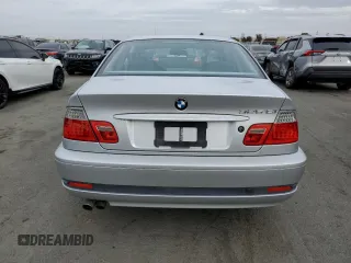 2004 BMW 3 Series 325Ci z VIN WBABV13464JT20306, wystawiony jako Copart lot #79037574 z przebiegiem 136 852 mil mil oraz Czysty tytuł • Clean title. Historia ofert i sprzedaży dostępna na DreamBid. Obrazek 6.