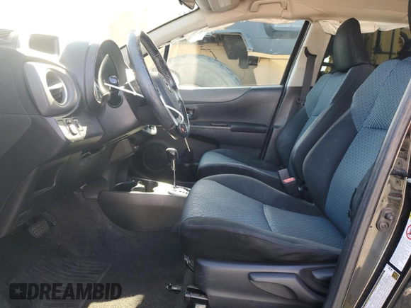 2012 Toyota Yaris L z VIN JTDKTUD35CD515441, wystawiony jako Copart lot #58772585 z przebiegiem 143 959 mil mil oraz Szkoda całkowita • Salvage title. Historia ofert i sprzedaży dostępna na DreamBid. Obrazek 7.