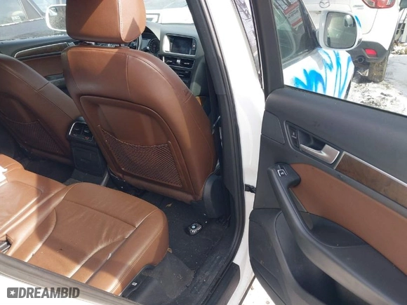 2015 Audi Q5 Premium with VIN WA1CFAFPXFA112288, listed as a IAAI auction lot 41610530 with 85,400 mi miles. Bid and sale history available at carsss.com. Image 8.