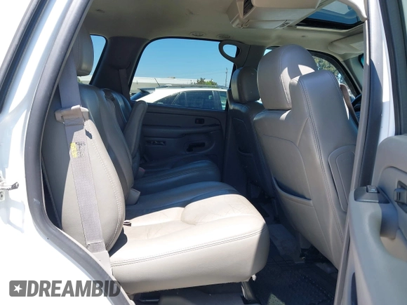 2004 Chevrolet Tahoe Z71 with VIN 1GNEK13T94R315741, listed as a IAAI auction lot 42676177 with 273,646 mi miles and . Bid and sale history available at DreamBid. Image 8.