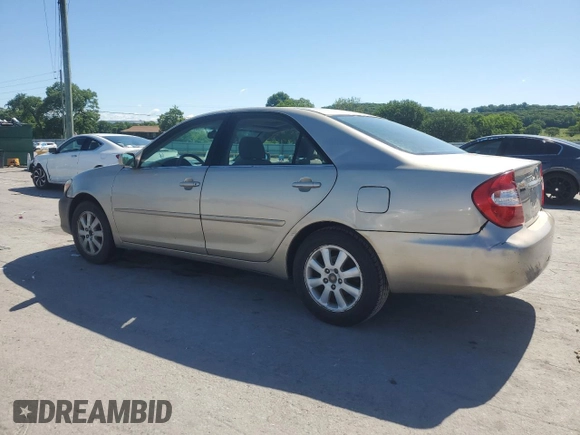 2004 Toyota Camry LE z VIN 4T1BE32K94U366012, wystawiony jako Copart lot #57884305 z przebiegiem 155 900 mil mil oraz Czysty tytuł • Clean title. Historia ofert i sprzedaży dostępna na DreamBid. Obrazek 2.