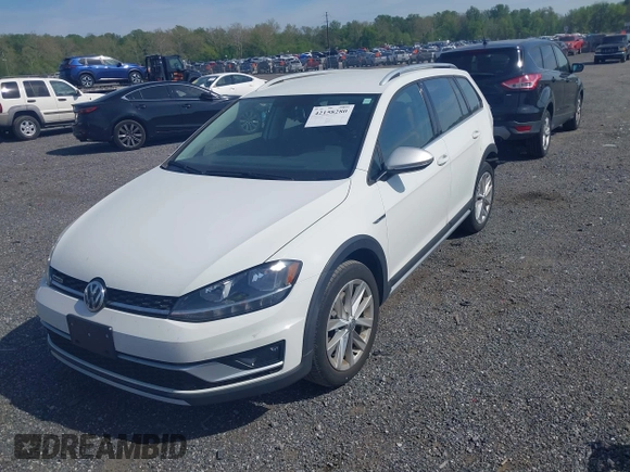 2019 Volkswagen Golf S z VIN 3VWH17AUXKM501078, wystawiony jako IAAI lot #42158280 z przebiegiem 57 049 mil mil oraz . Historia ofert i sprzedaży dostępna na DreamBid. Obrazek 17.