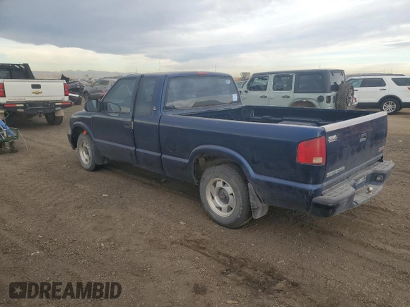 2000 GMC Sonoma SLS w/1SF Pkg with VIN 1GTCS1959Y8212162, listed as a Copart auction lot 82129784 with 149,063 mi miles and Salvage Title. Bid and sale history available at carsss.com. Image 2.