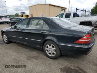 2002 Mercedes-Benz S 500 z VIN WDBNG75J62A235493, wystawiony jako Copart lot #58168615 z przebiegiem 5702 mil mil oraz Szkody całkowita. Historia ofert i sprzedaży dostępna na DreamBid. Obrazek 2.