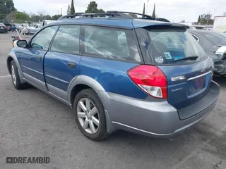 2008 Subaru Outback (Natl) i with VIN 4S4BP61C487363884, listed as a IAAI auction lot 41535216 with 105,533 mi miles. Bid and sale history available at carsss.com. Image 3.