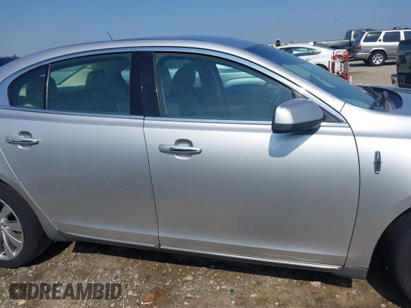 2013 Lincoln MKS with VIN 1LNHL9DK3DG614933, listed as a IAAI auction lot 42549445 with 313,182 mi miles and . Bid and sale history available at DreamBid. Image 13.